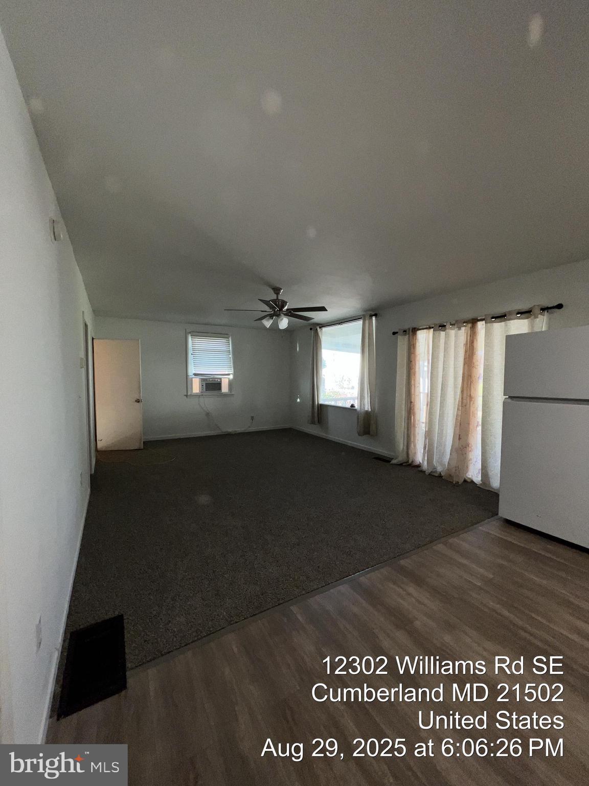 12302 Williams Road Southeast Cumberland, MD 21502 - Photo 29 of 35 a view of an empty room and window