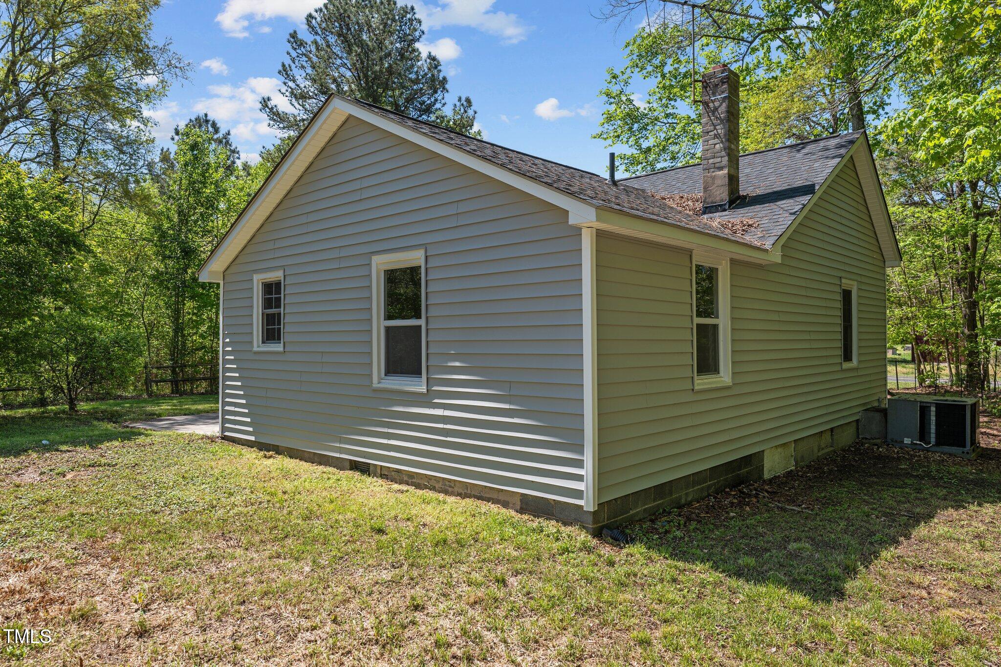 5864 Whitney Road Graham, NC 27253 - Photo 25 of 33 6-web-or-mls-_1237633