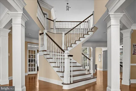 a view of entryway
