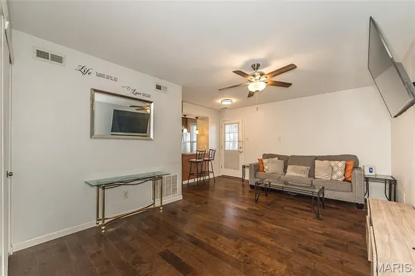 $120,000 | 14214 Riverfront Drive, Florissant, MO 63034