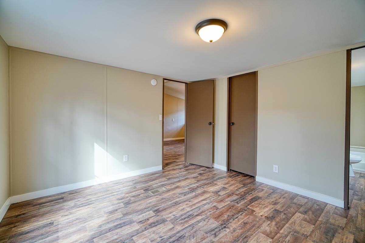 1124 Upper Valley Falls Road Boiling Springs, SC 29316 - Photo 13 of 25 Gallery Image 13