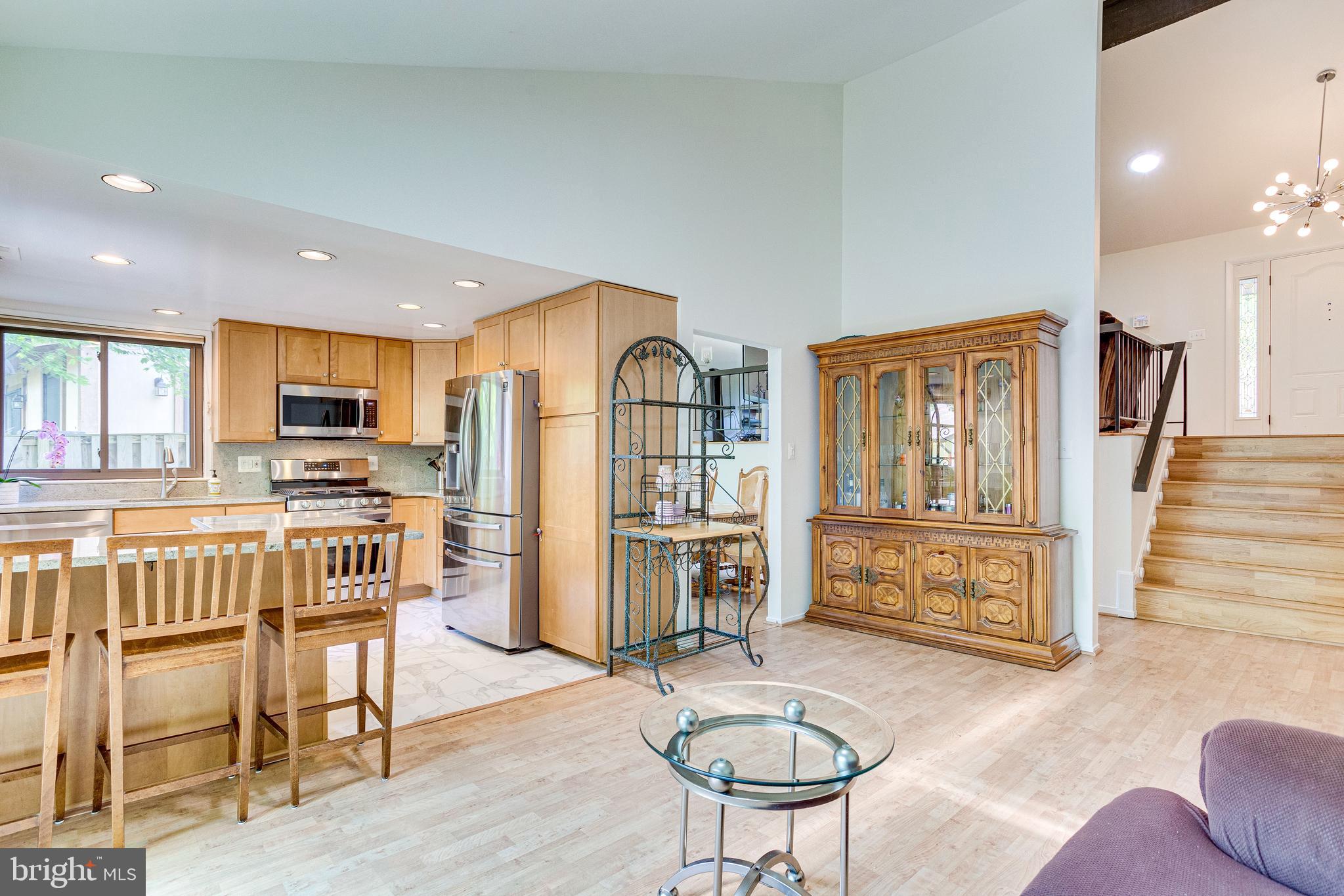 4415 Flintstone Road Alexandria, VA 22306 - Photo 14 of 45 Family Room Adjoins Kitchen