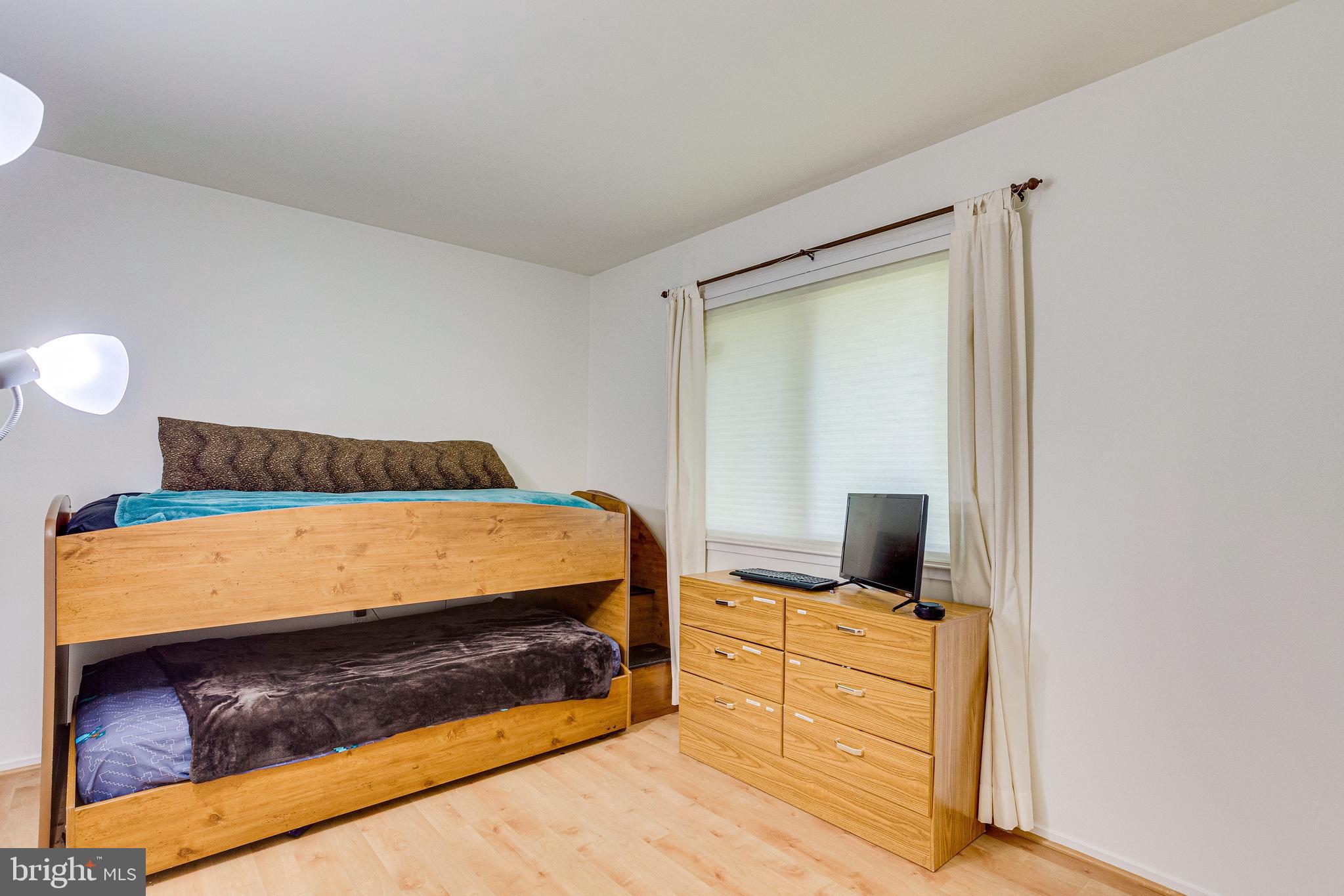 4415 Flintstone Road Alexandria, VA 22306 - Photo 30 of 45 Bedroom #3