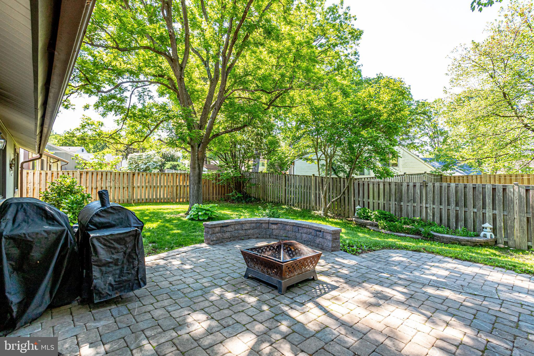 4415 Flintstone Road Alexandria, VA 22306 - Photo 37 of 45 Large patio