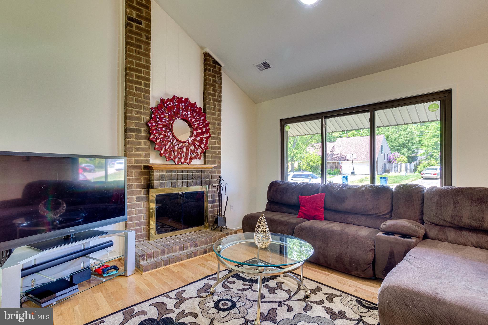 4415 Flintstone Road Alexandria, VA 22306 - Photo 6 of 45 Wood Burning Fireplace