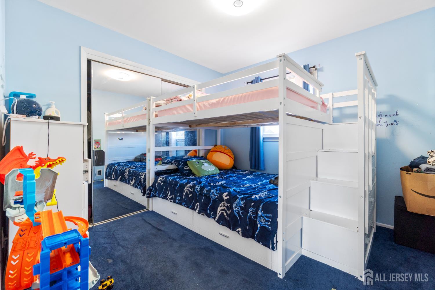 32 Sunset Drive Port Reading, NJ 07064 - Photo 13 of 20