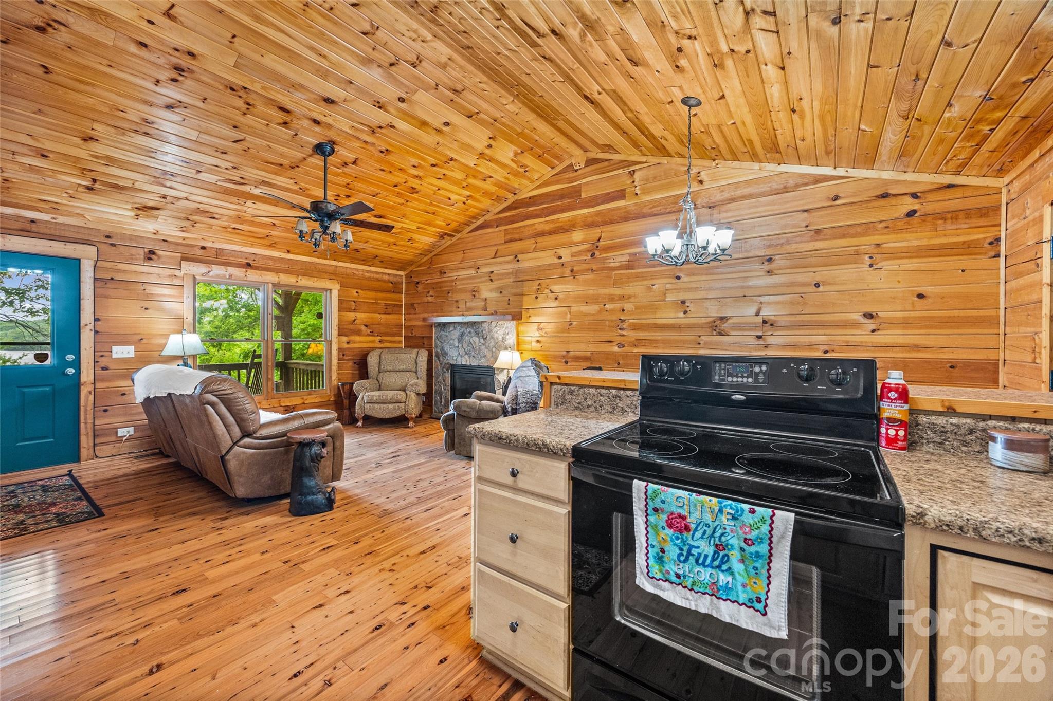 47 Killian Road Edgemoor, SC 29712 - Photo 8 of 23