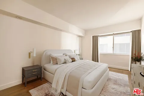 $1,399,000 | 10450 Wilshire Boulevard, Unit 7E, Los Angeles, CA 90024