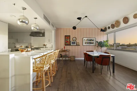 $1,399,000 | 10450 Wilshire Boulevard, Unit 7E, Los Angeles, CA 90024