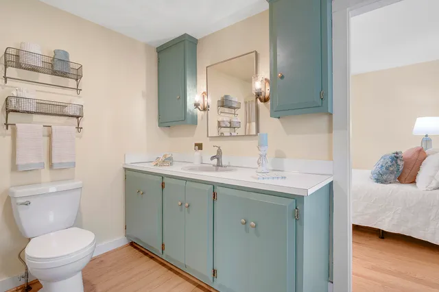 $675,000 | 255 Raymond Hill Road, Raymond, ME 04071