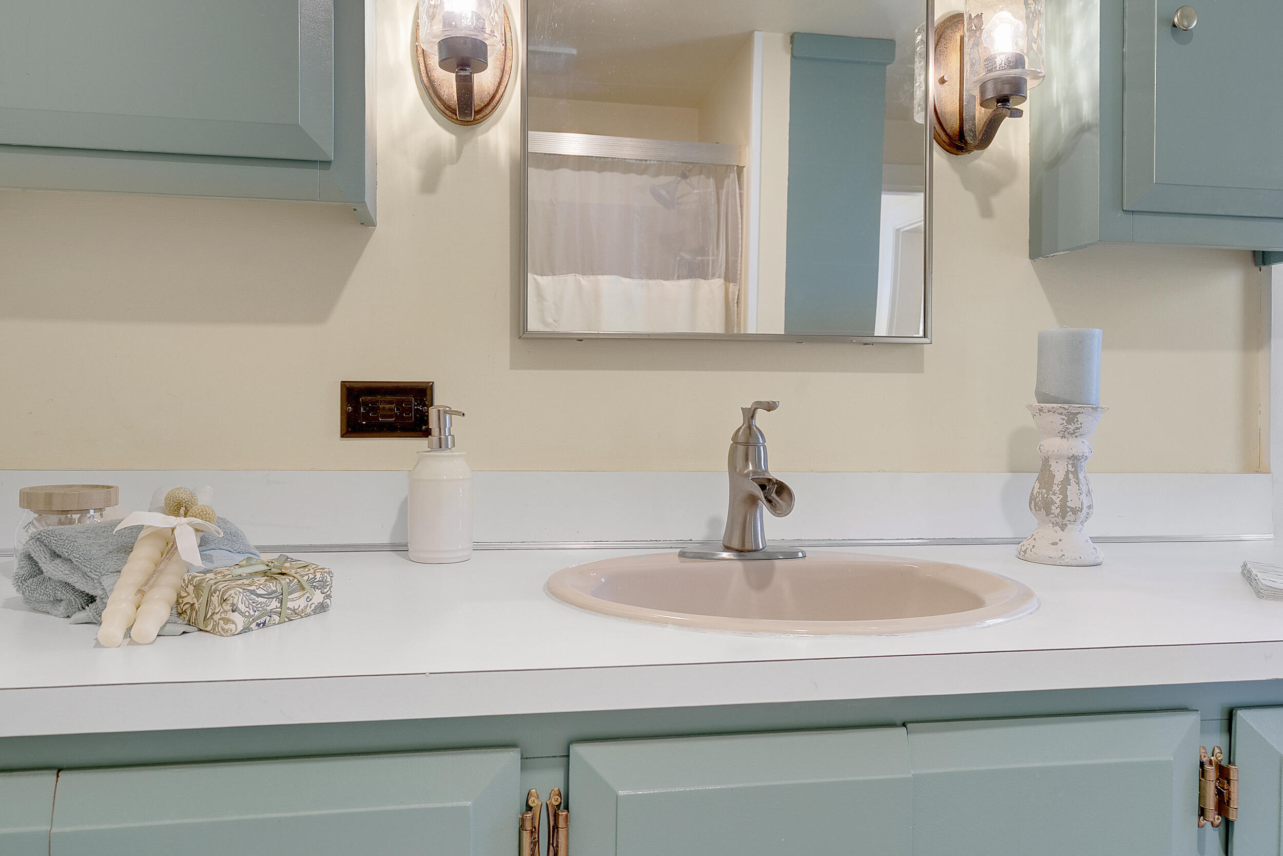 255 Raymond Hill Road Raymond, ME 04071 - Photo 18 of 56 19_255raymondhill-18