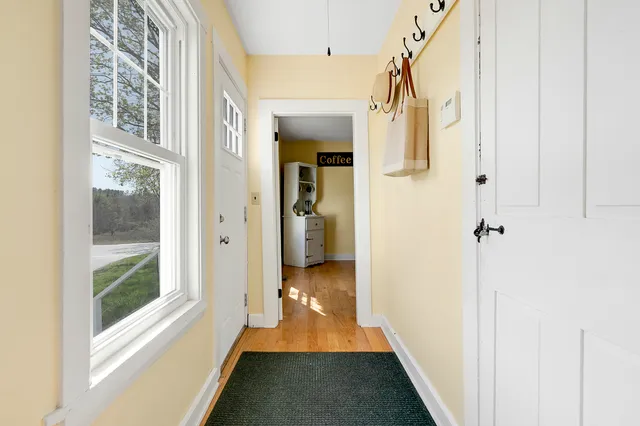 $675,000 | 255 Raymond Hill Road, Raymond, ME 04071