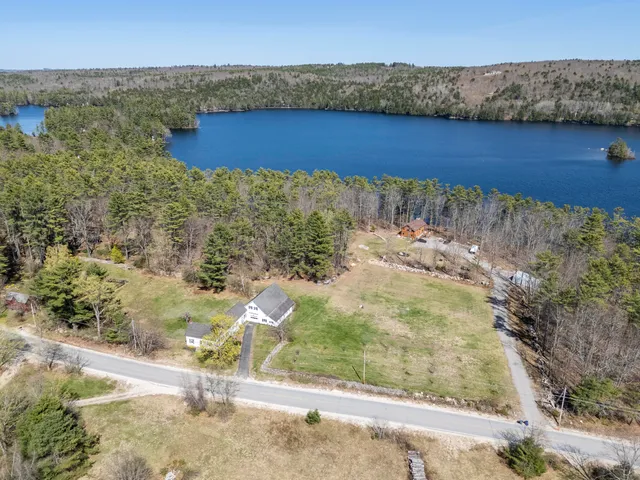 $675,000 | 255 Raymond Hill Road, Raymond, ME 04071