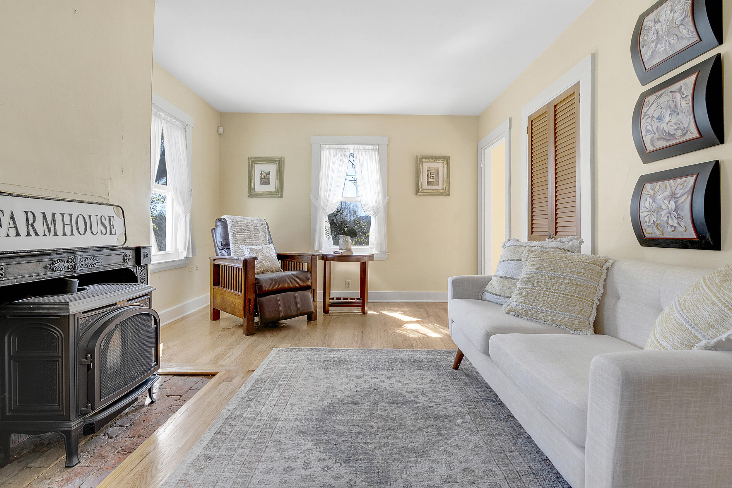 255 Raymond Hill Road Raymond, ME 04071 - Photo 8 of 56 14_255raymondhill-13