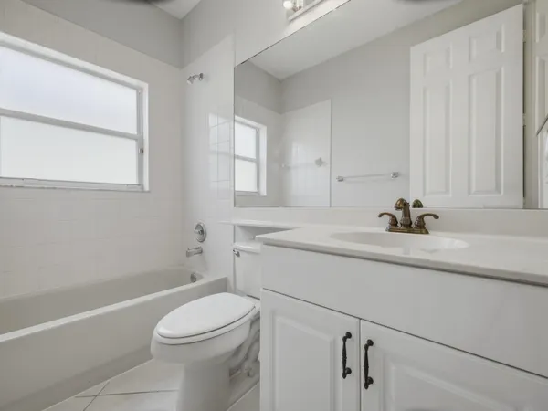 $4,500 | 6709 Garde Road, Boynton Beach, FL 33472