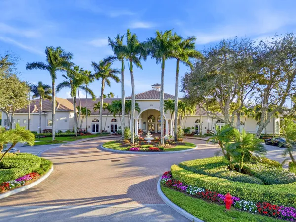 $4,500 | 6709 Garde Road, Boynton Beach, FL 33472