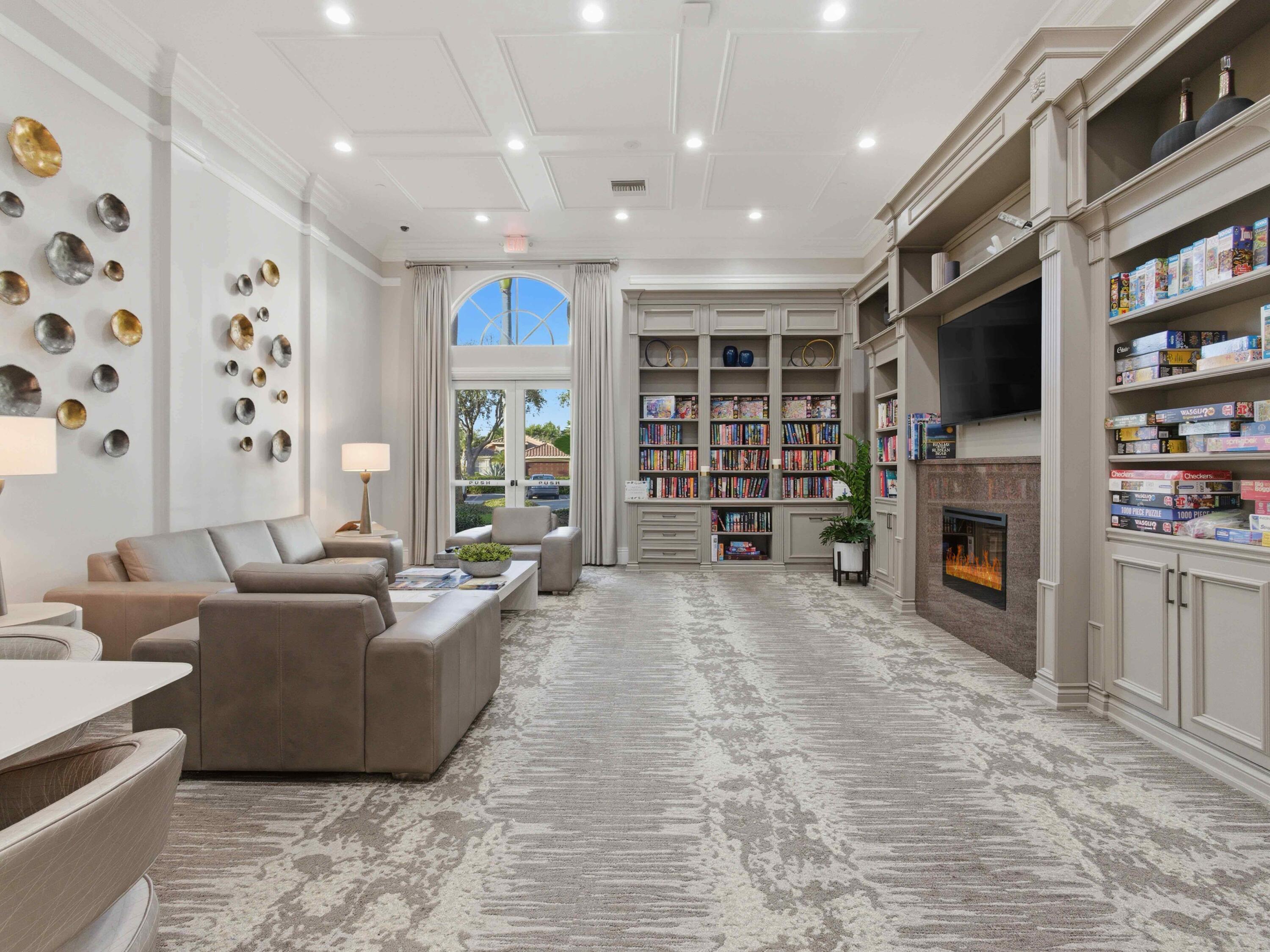 6709 Garde Road Boynton Beach, FL 33472 - Photo 38 of 45 Clughouse Library