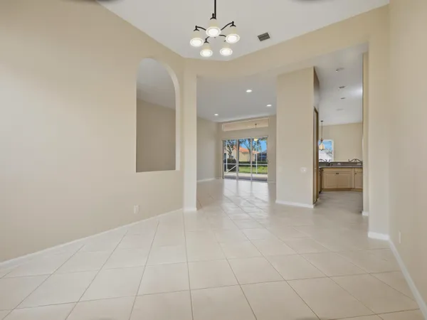 $4,500 | 6709 Garde Road, Boynton Beach, FL 33472