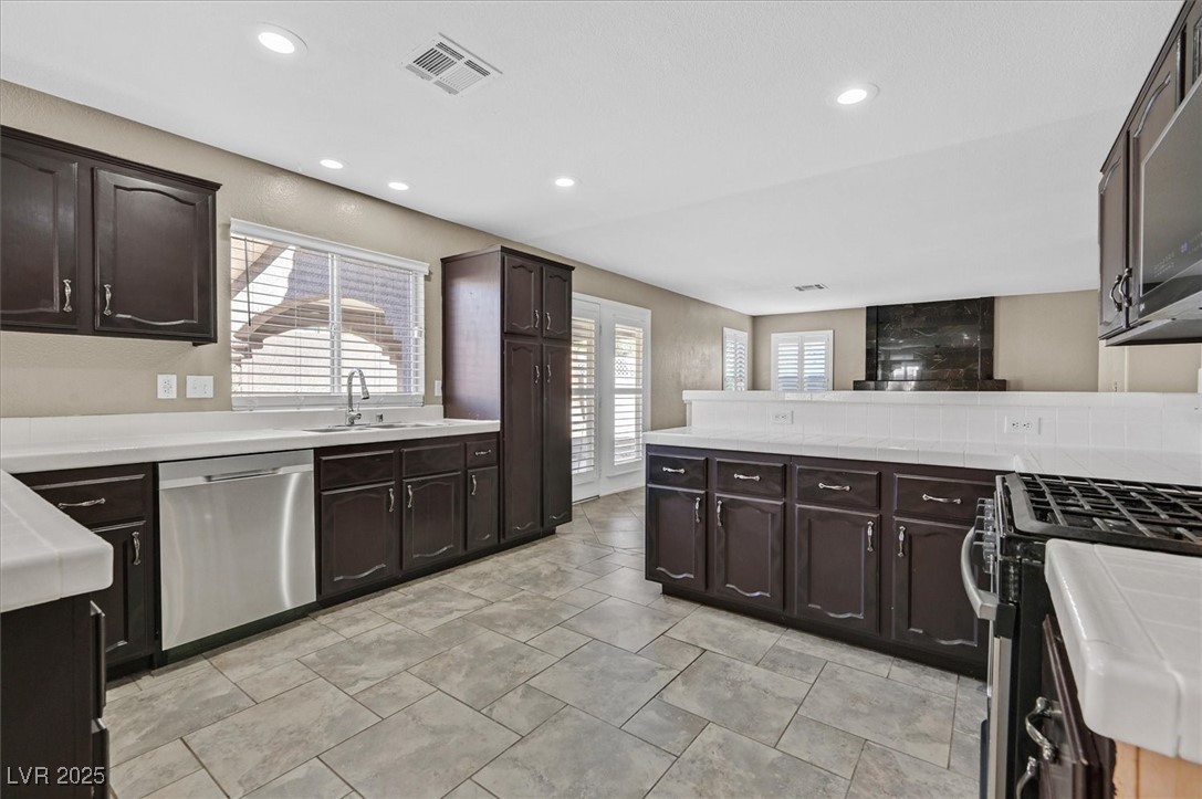 3619 South Riley Street Las Vegas, NV 89147 - Photo 9 of 62