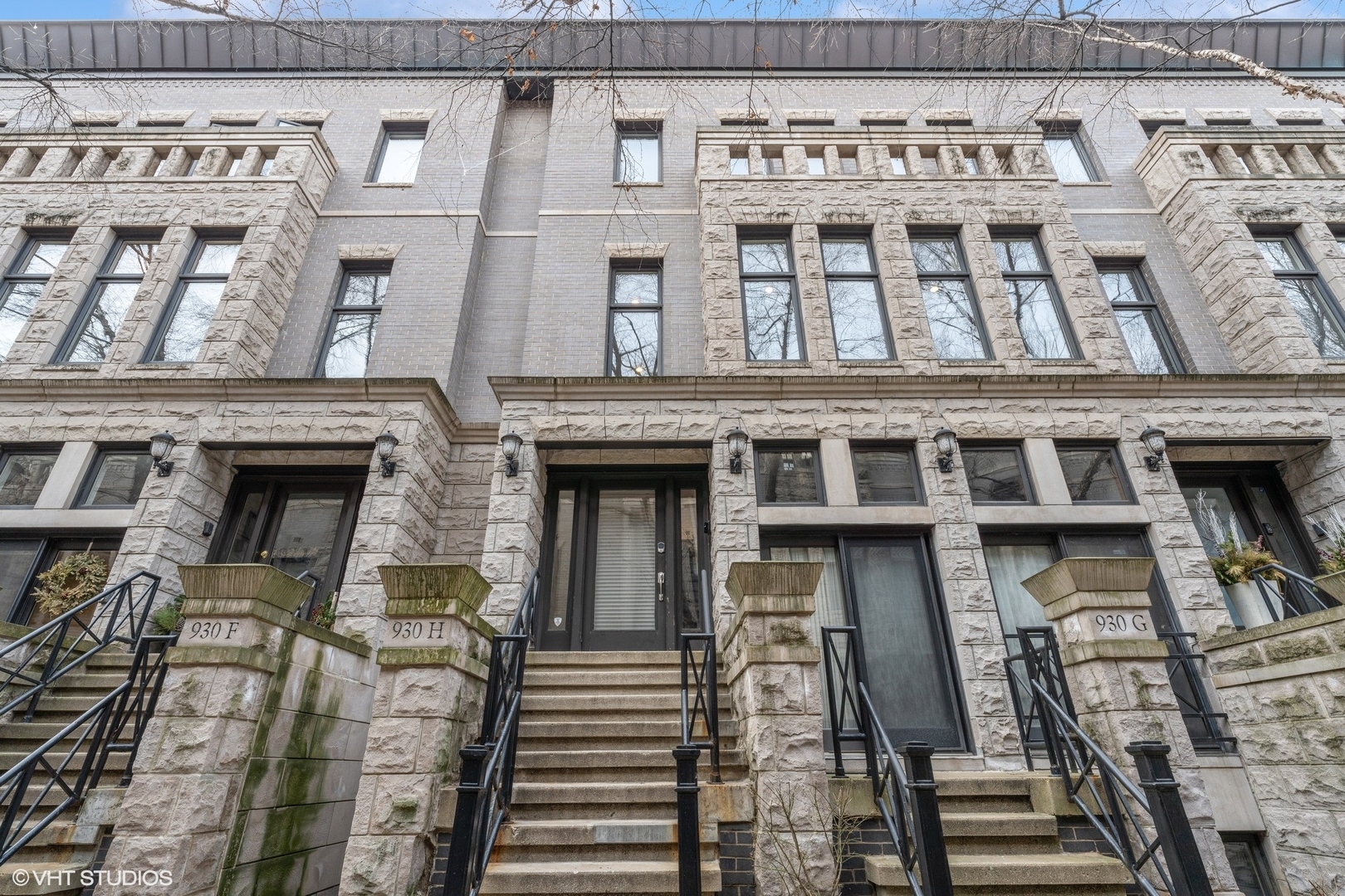 930 North Clark St Unit H  