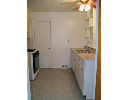 1018-1020 Moon Run Road McKees Rocks, PA 15136 - Photo 15 of 18 Kitchen. Unit 2