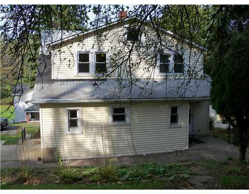 1018-1020 Moon Run Road McKees Rocks, PA 15136 - Photo 16 of 18 Exterior Back.