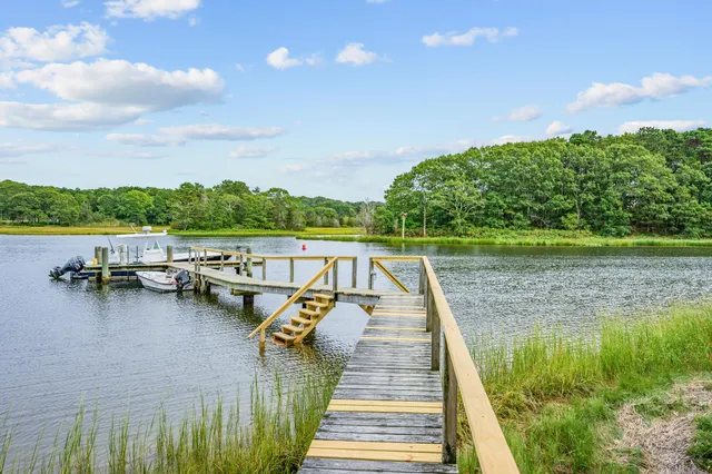 $6,750,000 | 359 Baxter Neck Road, Marstons Mills, MA 02648