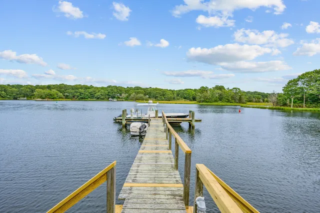 $6,750,000 | 359 Baxter Neck Road, Marstons Mills, MA 02648