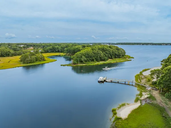 $6,750,000 | 359 Baxter Neck Road, Marstons Mills, MA 02648