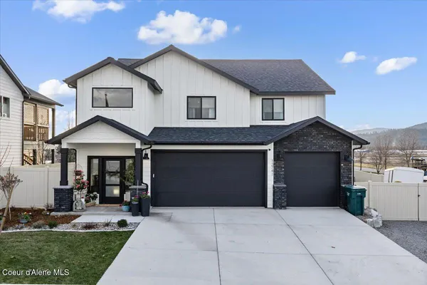 $1,125,000 | 13741 North Ramore Court, Rathdrum, ID 83858