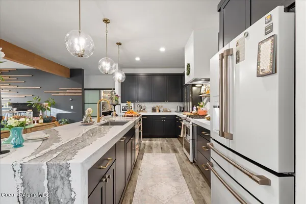 $1,125,000 | 13741 North Ramore Court, Rathdrum, ID 83858