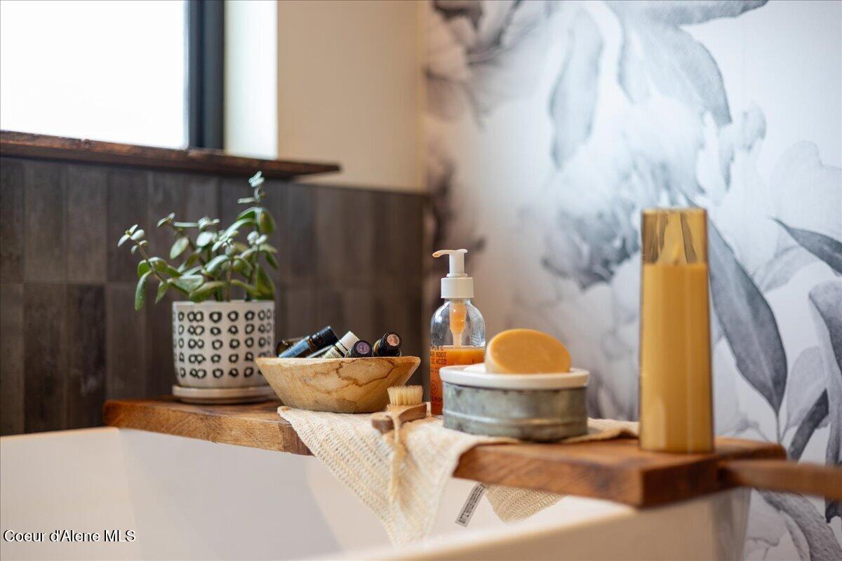 13741 North Ramore Court Rathdrum, ID 83858 - Photo 64 of 113 21-0D4A0015