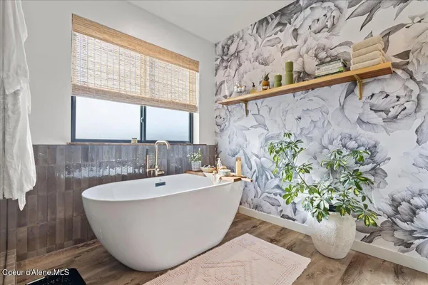 $1,125,000 | 13741 North Ramore Court, Rathdrum, ID 83858