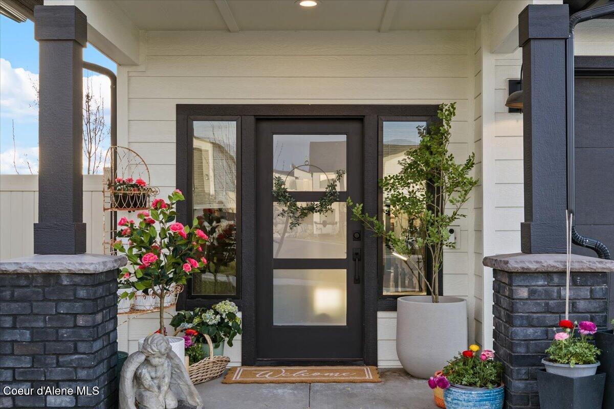 13741 North Ramore Court Rathdrum, ID 83858 - Photo 10 of 113 08-DJI_20260331183207_0433_D