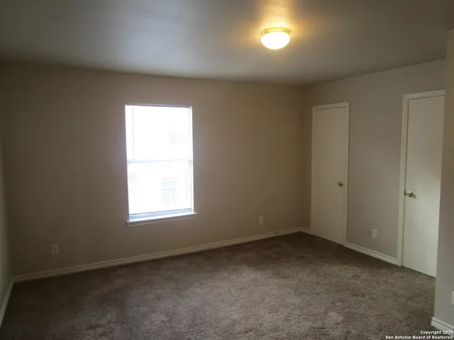 $1,250 | 103 Autumn Pass, San Antonio, TX 78245