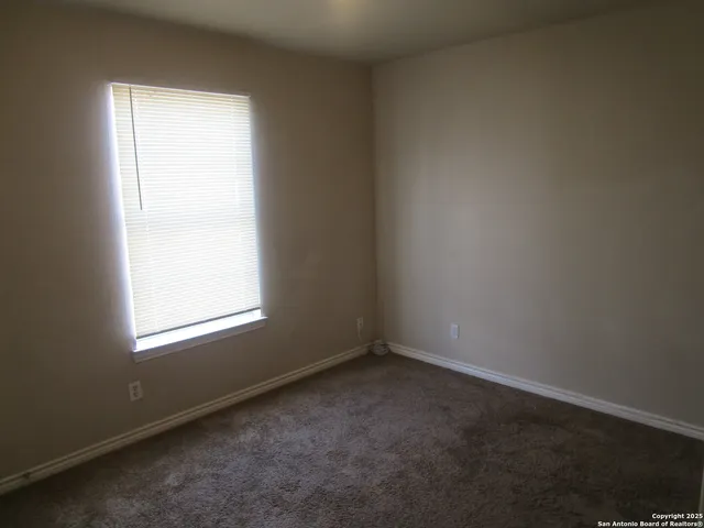 $1,250 | 103 Autumn Pass, San Antonio, TX 78245