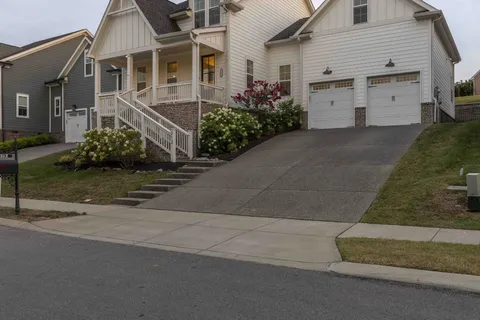$949,000 | 212 Rich Circle, Franklin, TN 37064
