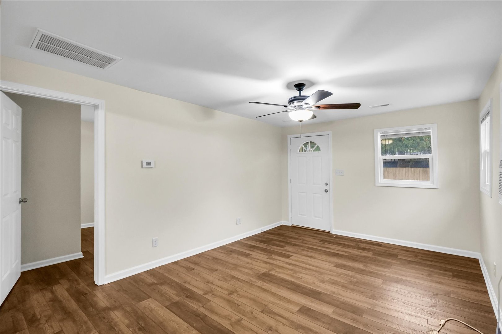 1302 West Springfield Avenue Champaign, IL 61821 - Photo 14 of 29 Gallery Image 14