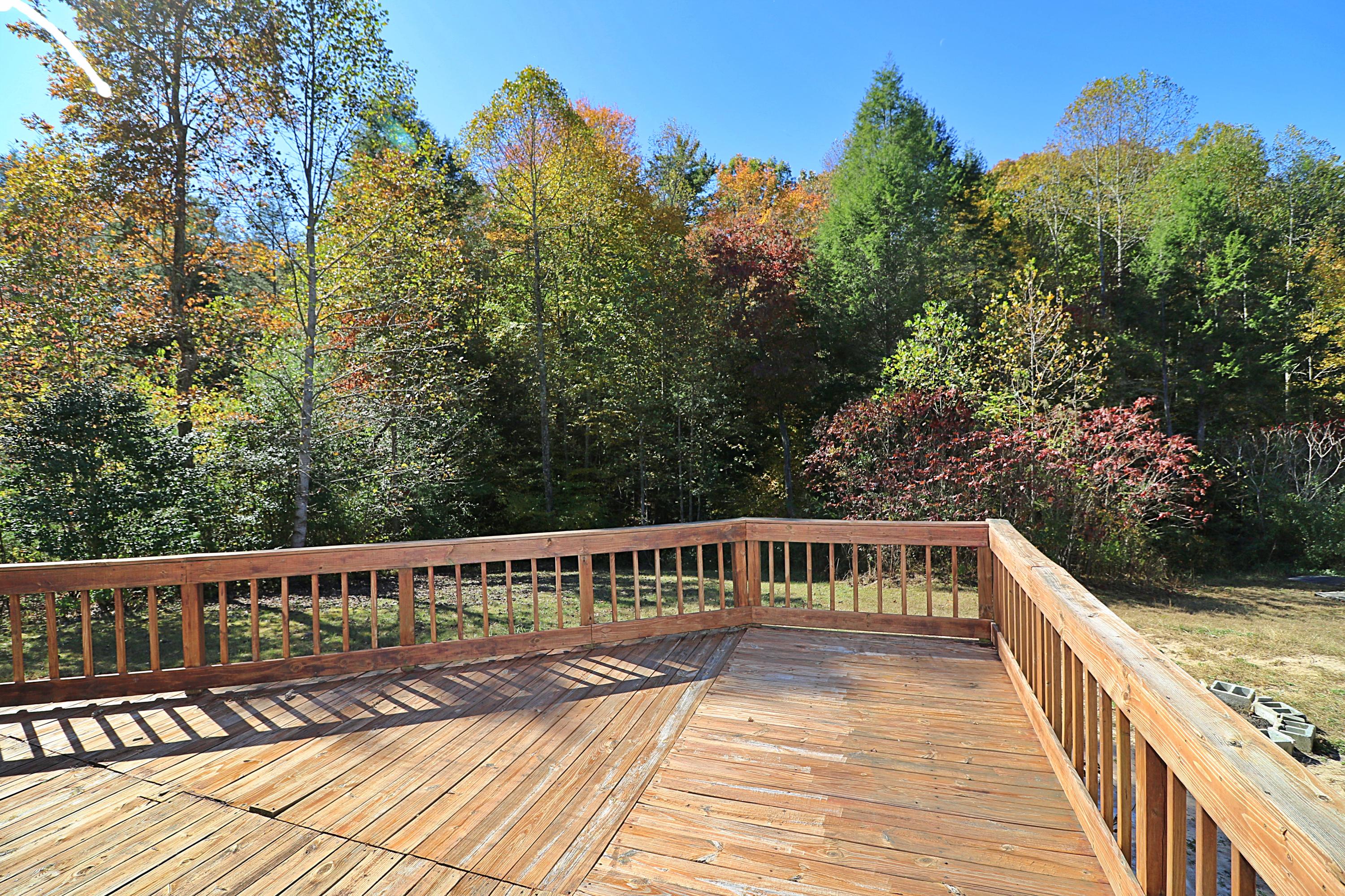 1248 Phillips Flats Road Oneida, TN 37841 - Photo 25 of 36 094A0877
