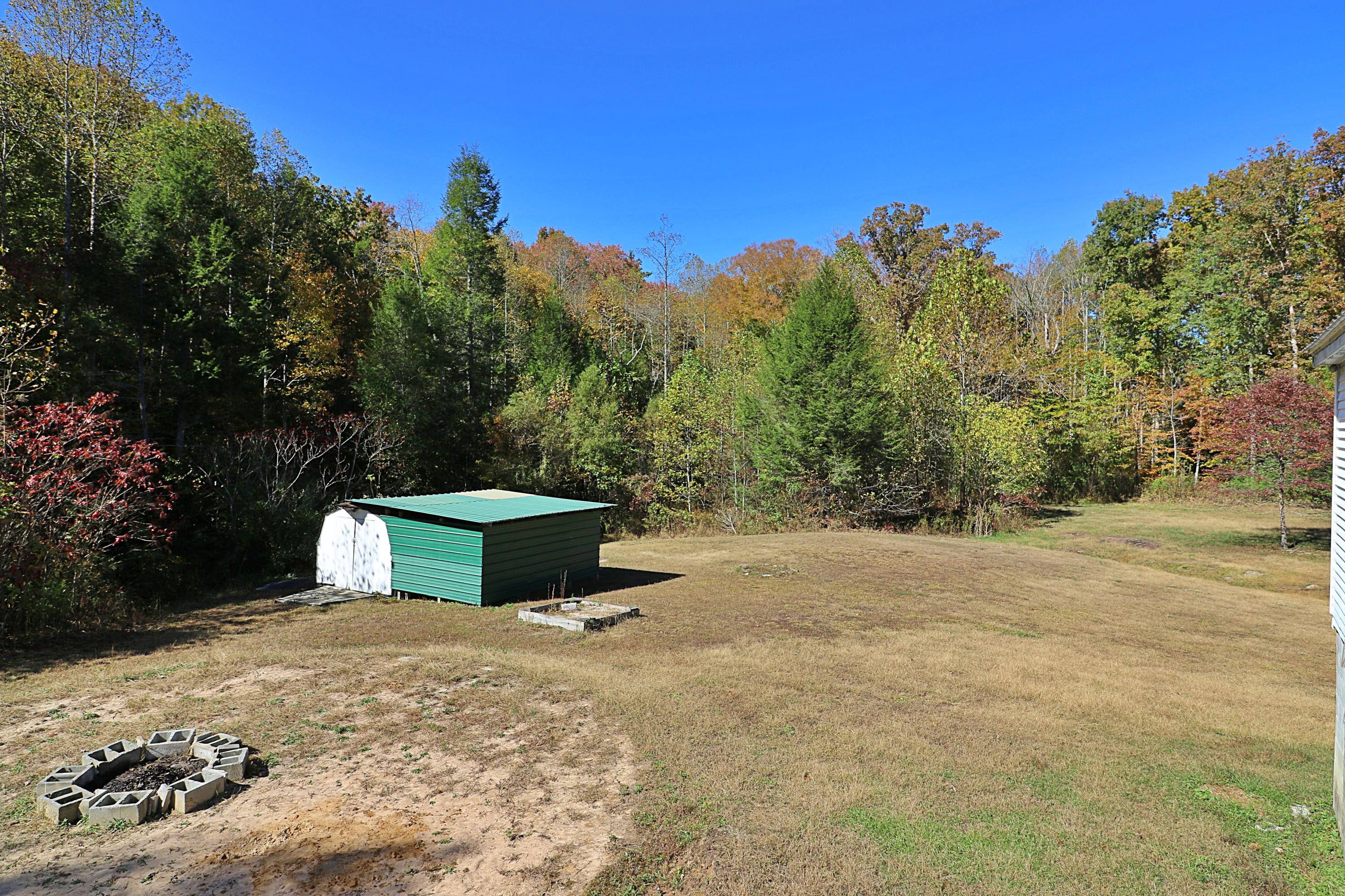 1248 Phillips Flats Road Oneida, TN 37841 - Photo 26 of 36 094A0878