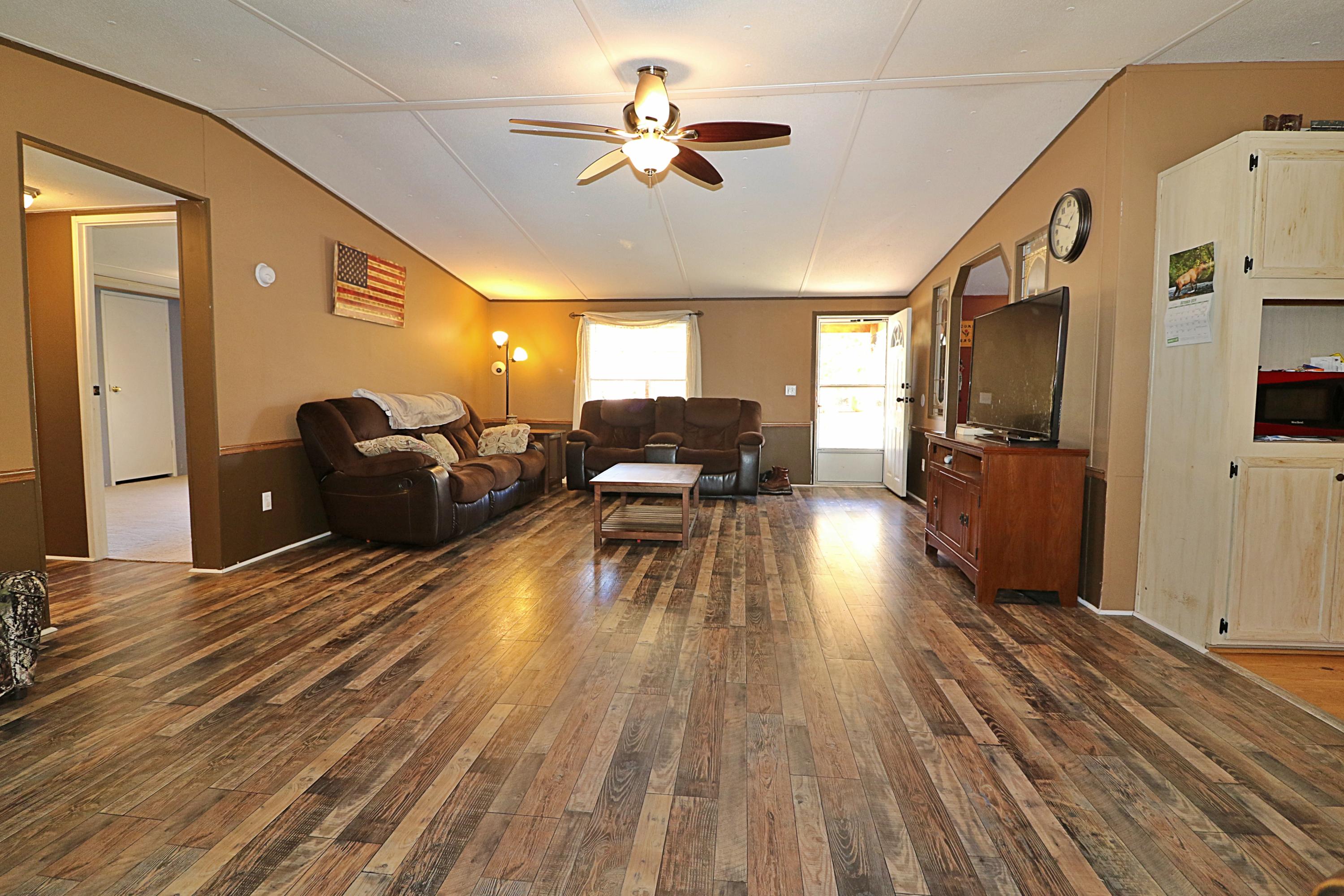 1248 Phillips Flats Road Oneida, TN 37841 - Photo 9 of 36 094A0852