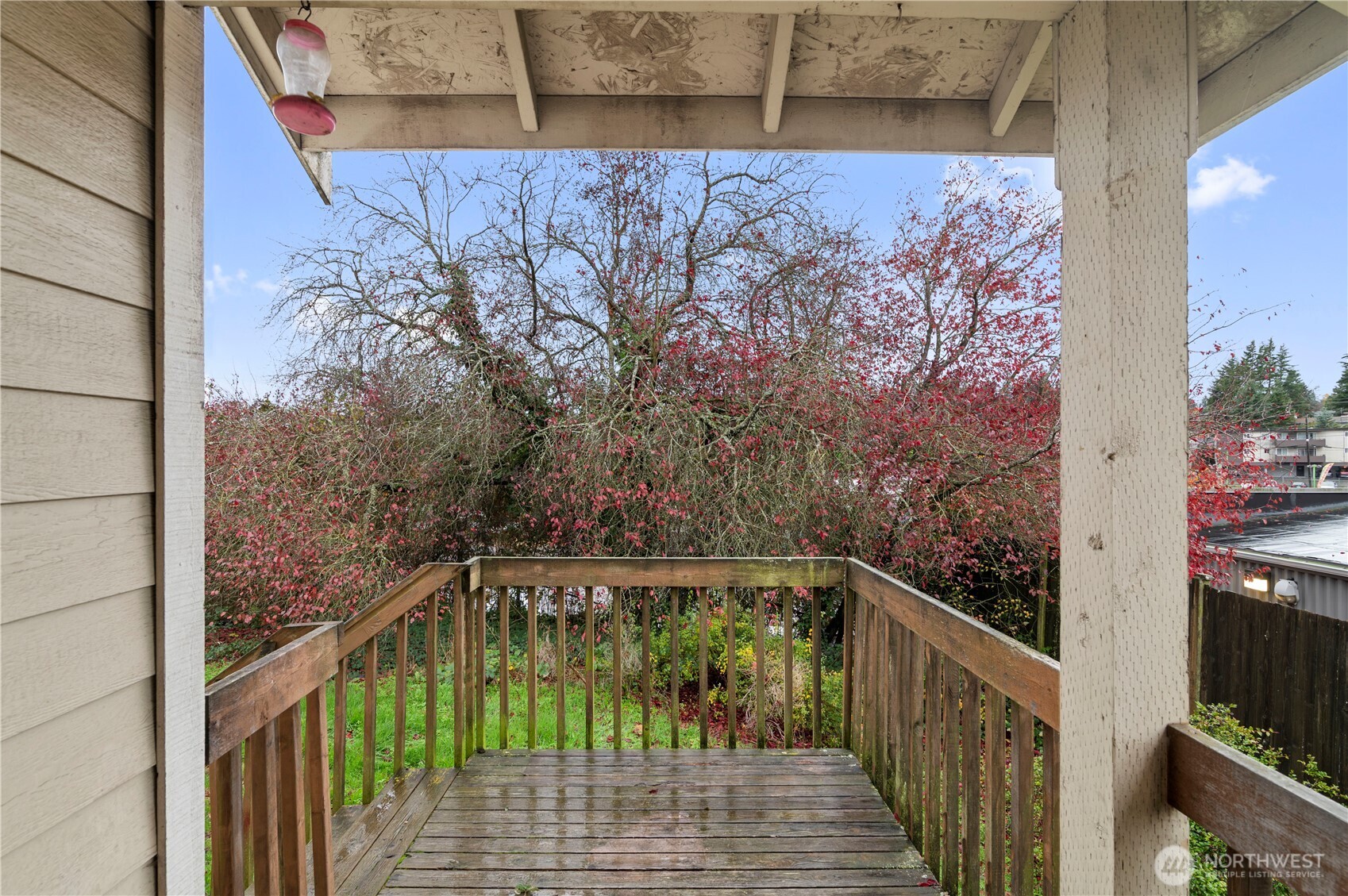 4733 Carlton Road Everett, WA 98203 - Photo 20 of 23 a view of balcony and yard