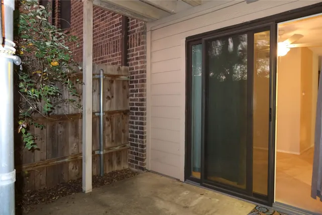 $1,650 | 4159 Steck Avenue, Unit 148, Austin, TX 78759