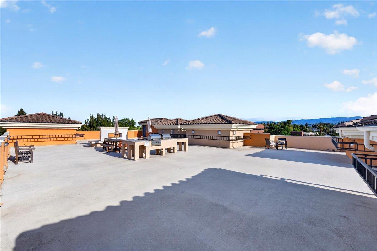 538 South Mathilda Avenue, Unit 301 Sunnyvale, CA 94086 - Photo 34 of 54
