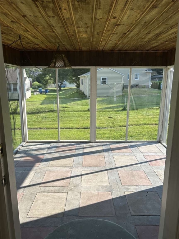 45 Elm Circle West Springfield, MA 01089 - Photo 5 of 14