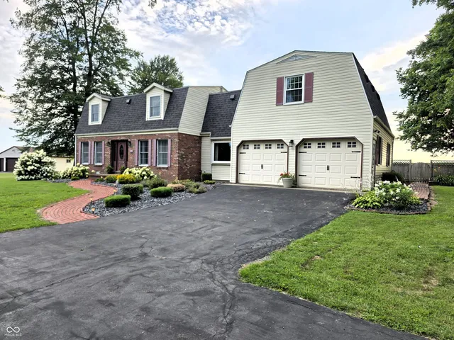 $379,900 | 428 West Lawton Circle, Rushville, IN 46173