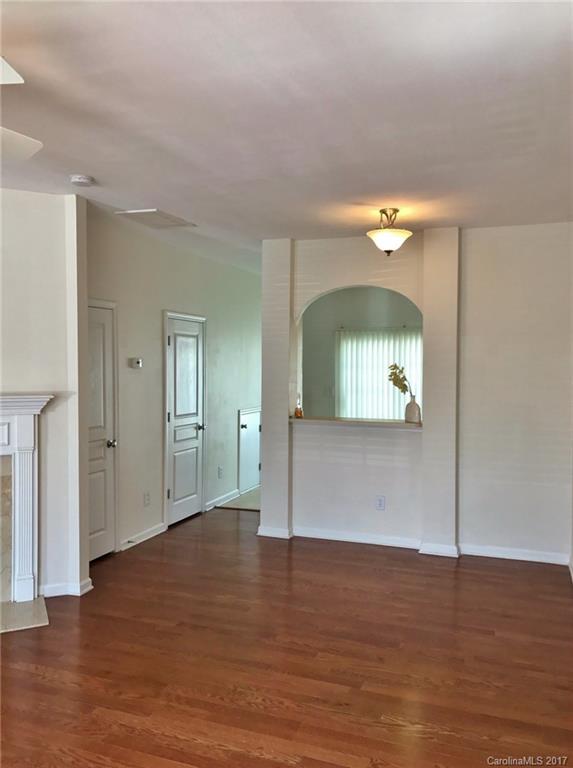 640 Brickdust Court Fort Mill, SC 29708 - Photo 4 of 17