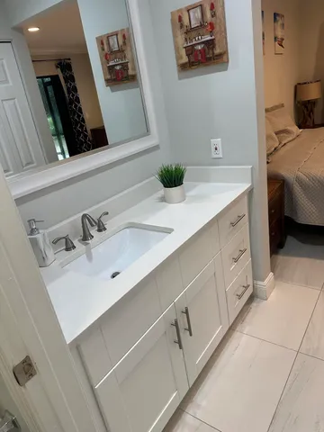 $315,000 | 12725 Shoreline Drive, Unit 6C, Wellington, FL 33414