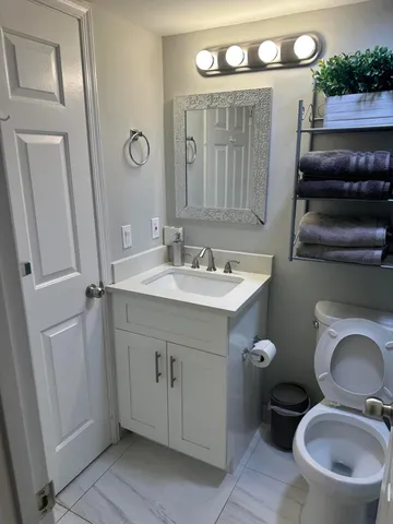 $315,000 | 12725 Shoreline Drive, Unit 6C, Wellington, FL 33414