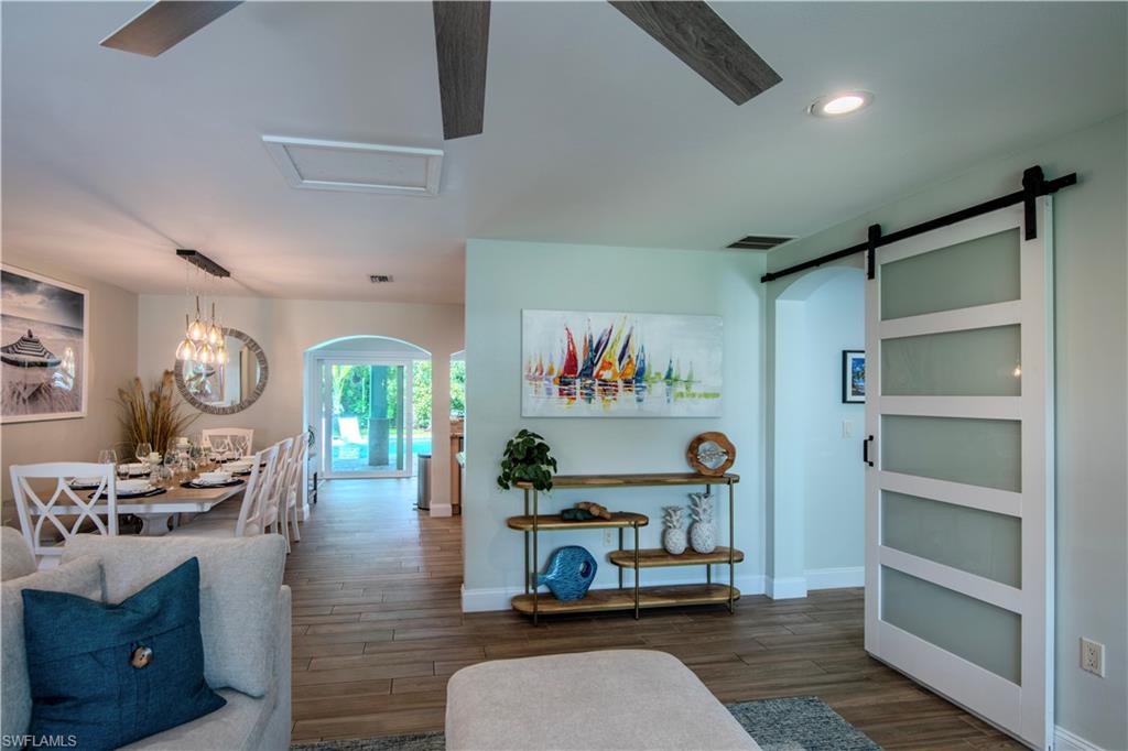 1385 Wisconsin Drive Naples, FL 34103 - Photo 4 of 43